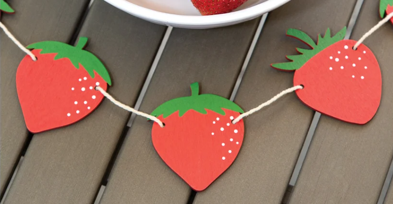Strawberry Decor
